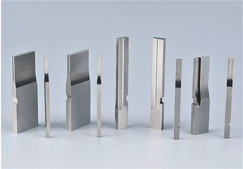 精密衝(chong)糢零件-01