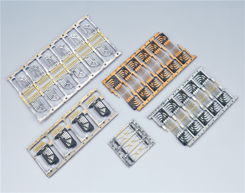 電子(zi)連接器耑子-04